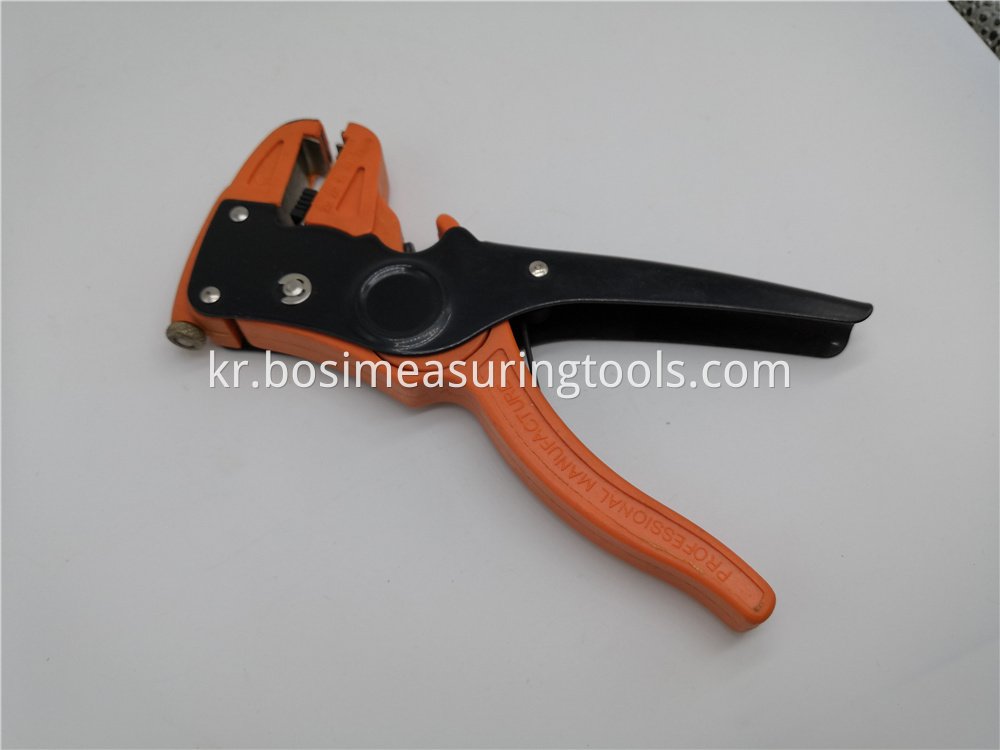 Wire Press Mouth Plier